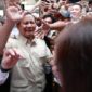 Ketua Umum Partai Gerindra Prabowo Subianto saat bersama Masyarakat. (Facbook.com/@Prabowo Subianto)
