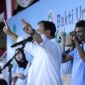 Capres nomor urut 2, Prabowo Subianto saat menerima deklarasi dukungan dari Komunitas Bakti Untuk Rakyat di Rumah Kertanegara, Jakarta Selatan. (Dok. TKN Prabowo Gibran)