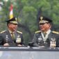 Menteri Pertahanan Prabowo Subianto menerima penganugerahan jenderal bintang 4 dari Presiden Joko Widodo. (Dok. Tim Media Prabowo)

